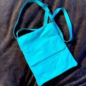 Vera Pelle Torquois Leather crossbody